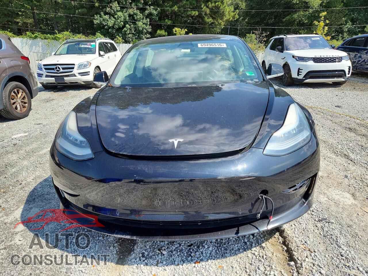 TESLA MODEL 3 2018 - 5YJ3E1EB3JF090438