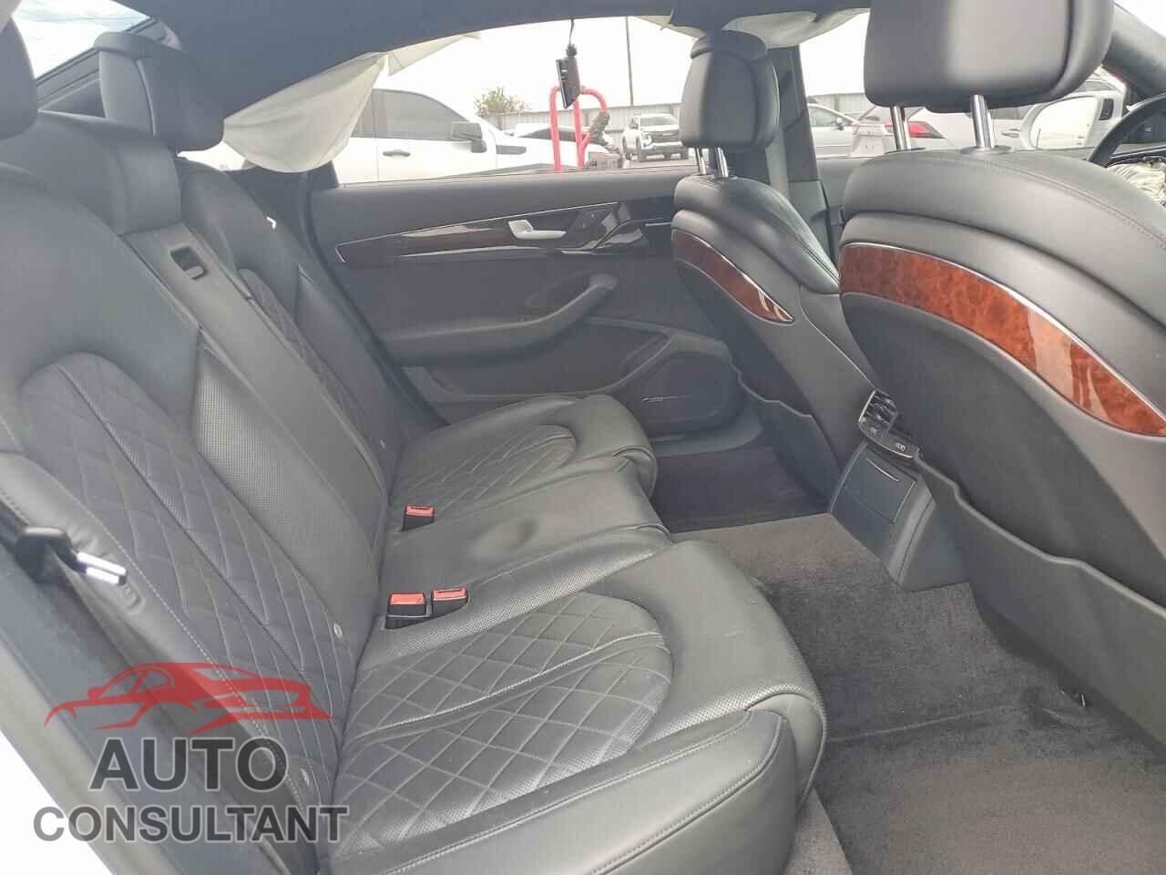 AUDI A8 2014 - WAUR2AFD9EN002631