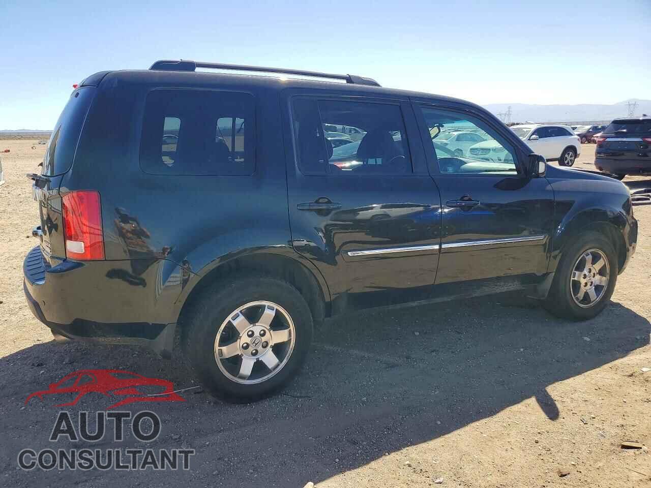 HONDA PILOT 2011 - 5FNYF4H98BB086268