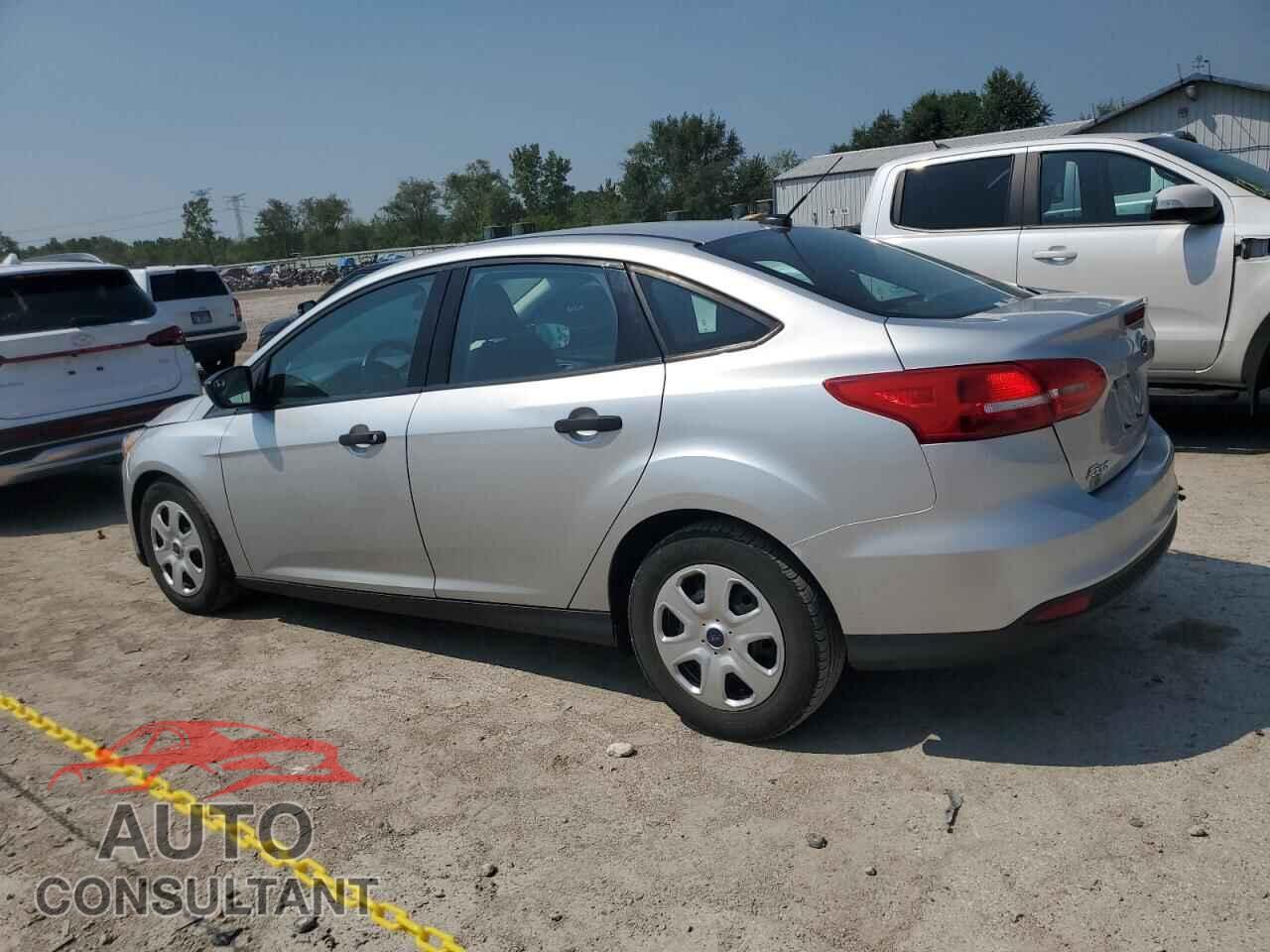 FORD FOCUS 2017 - 1FADP3E24HL243108