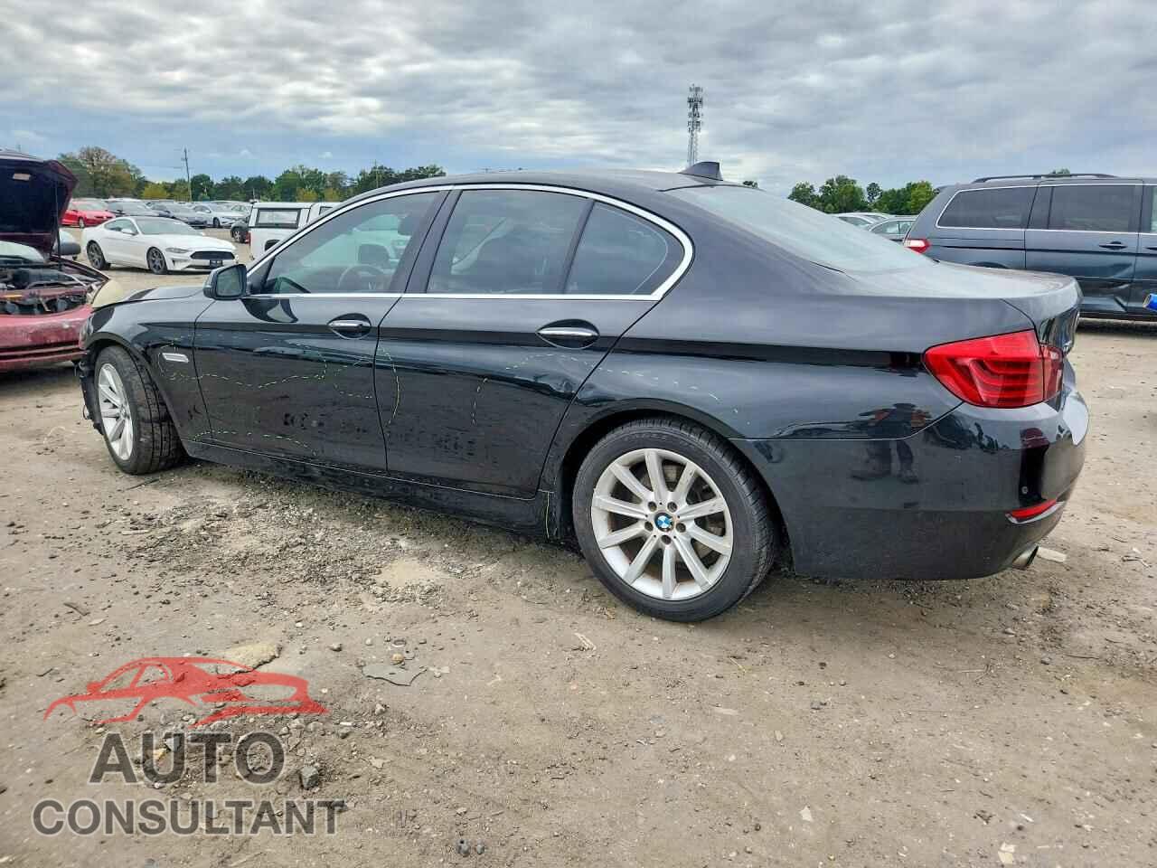BMW 5 SERIES 2015 - WBA5B3C56FD540962