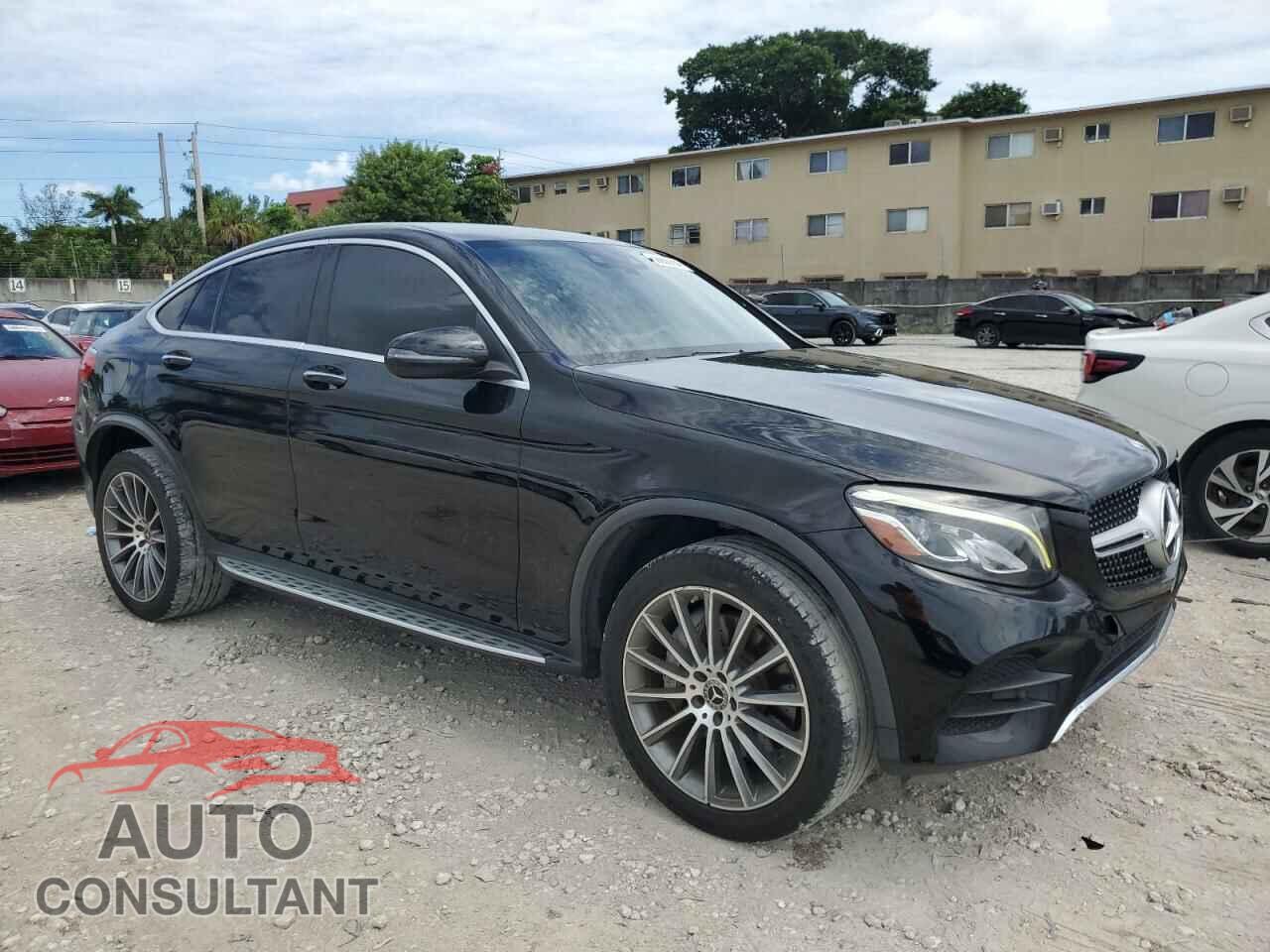MERCEDES-BENZ GLC-CLASS 2017 - WDC0J4KB7HF280120