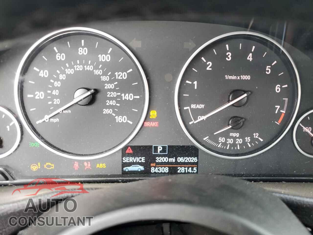 BMW 3 SERIES 2016 - WBA8E5G53GNU19487