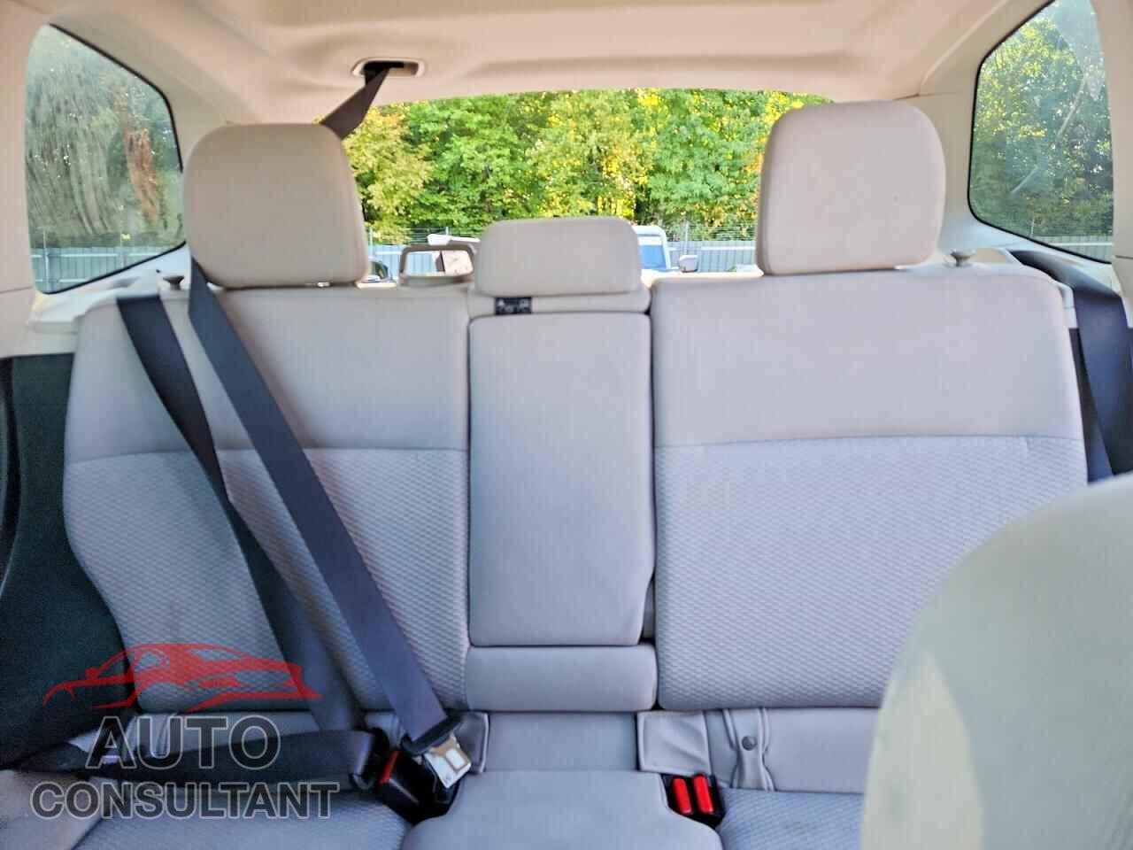 SUBARU FORESTER 2016 - JF2SJADC8GH452467