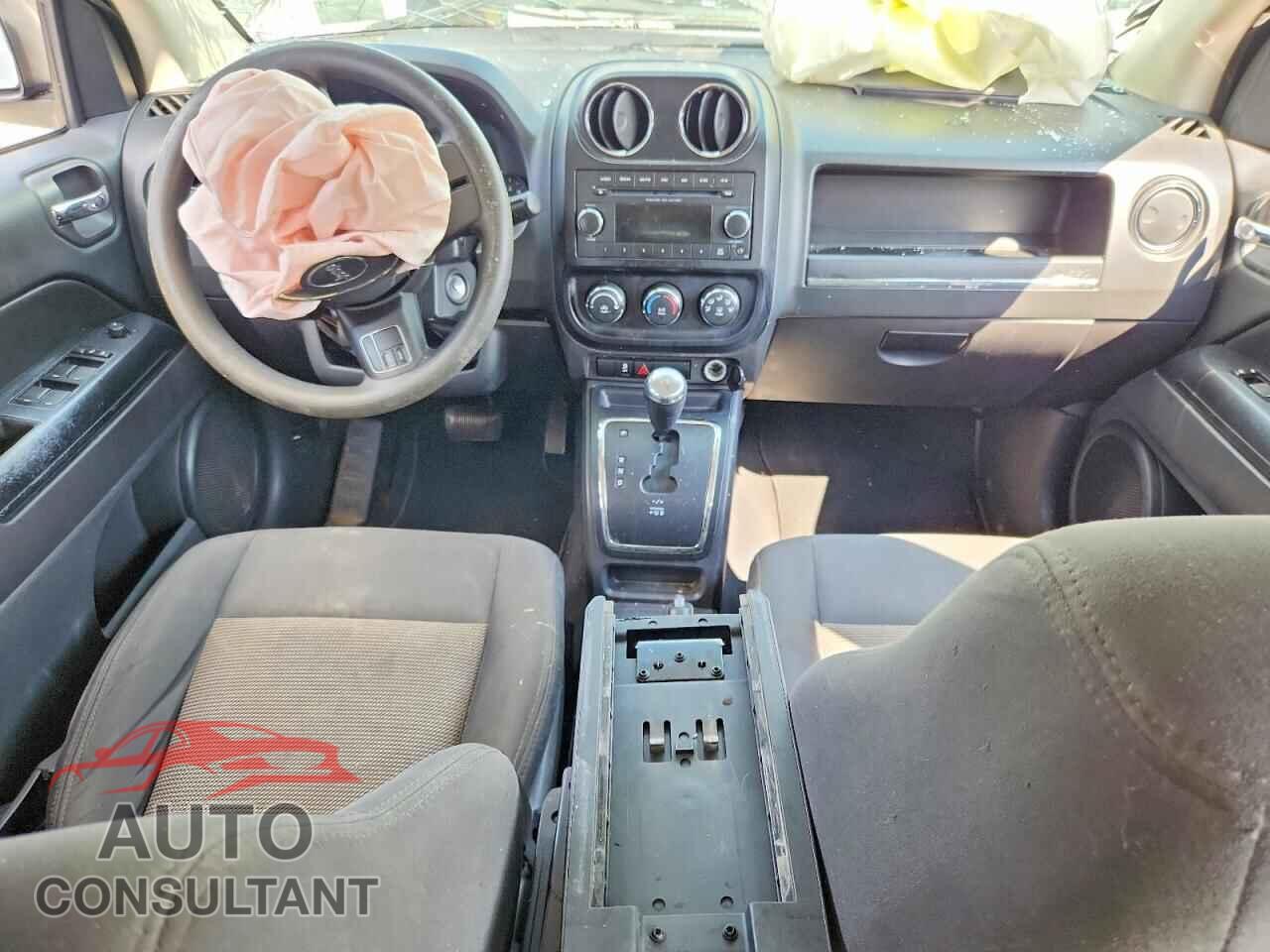 JEEP COMPASS 2012 - 1C4NJCBA0CD553870