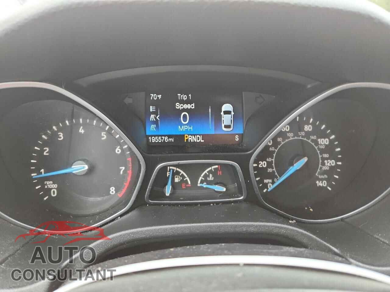 FORD FOCUS 2017 - 1FADP3F24HL232253