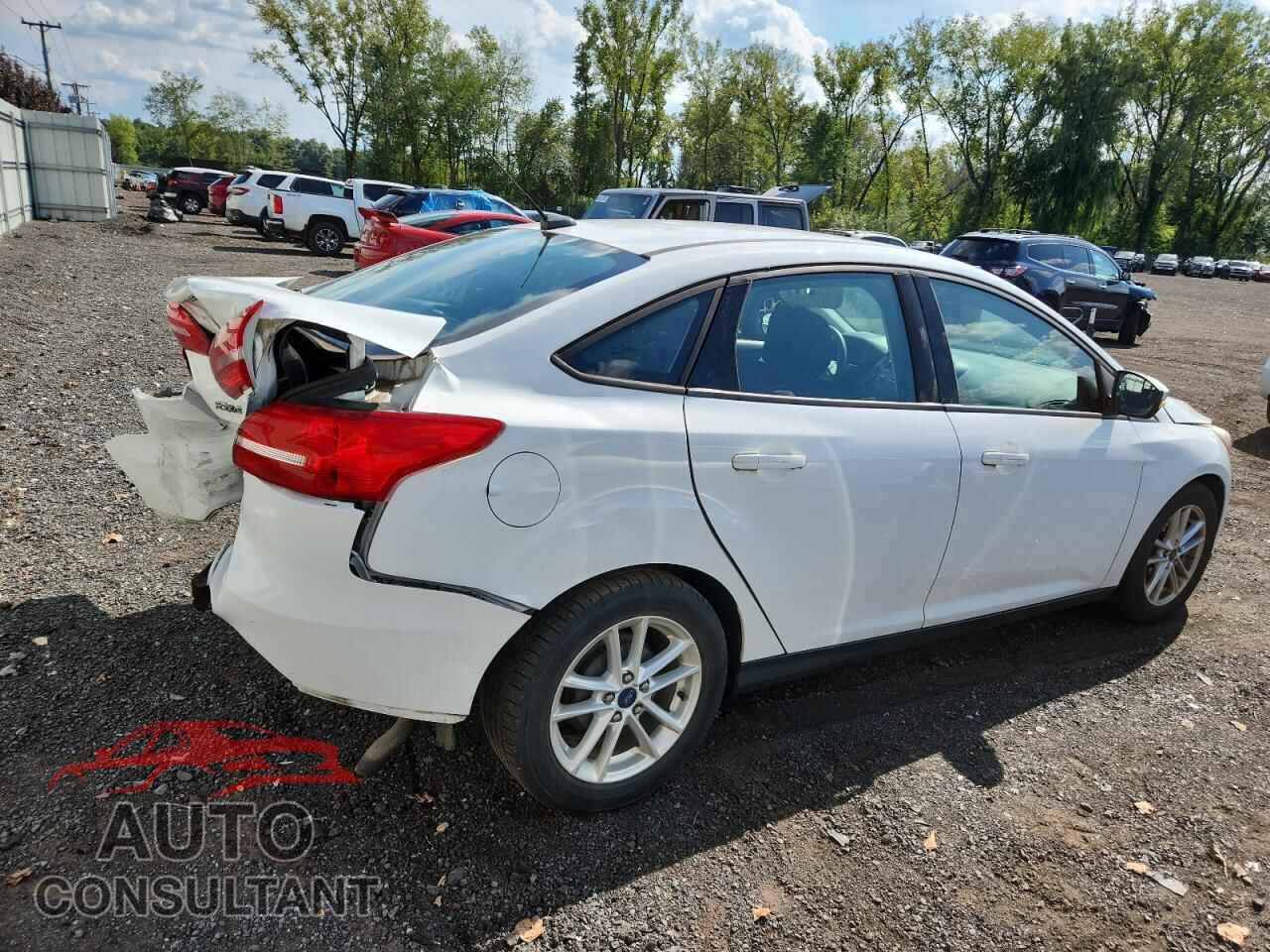 FORD FOCUS 2015 - 1FADP3F23FL251826