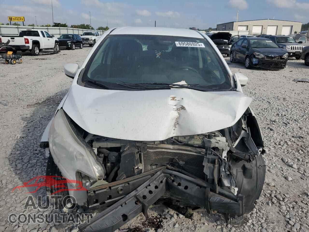 NISSAN VERSA 2016 - 3N1CE2CP8GL351046