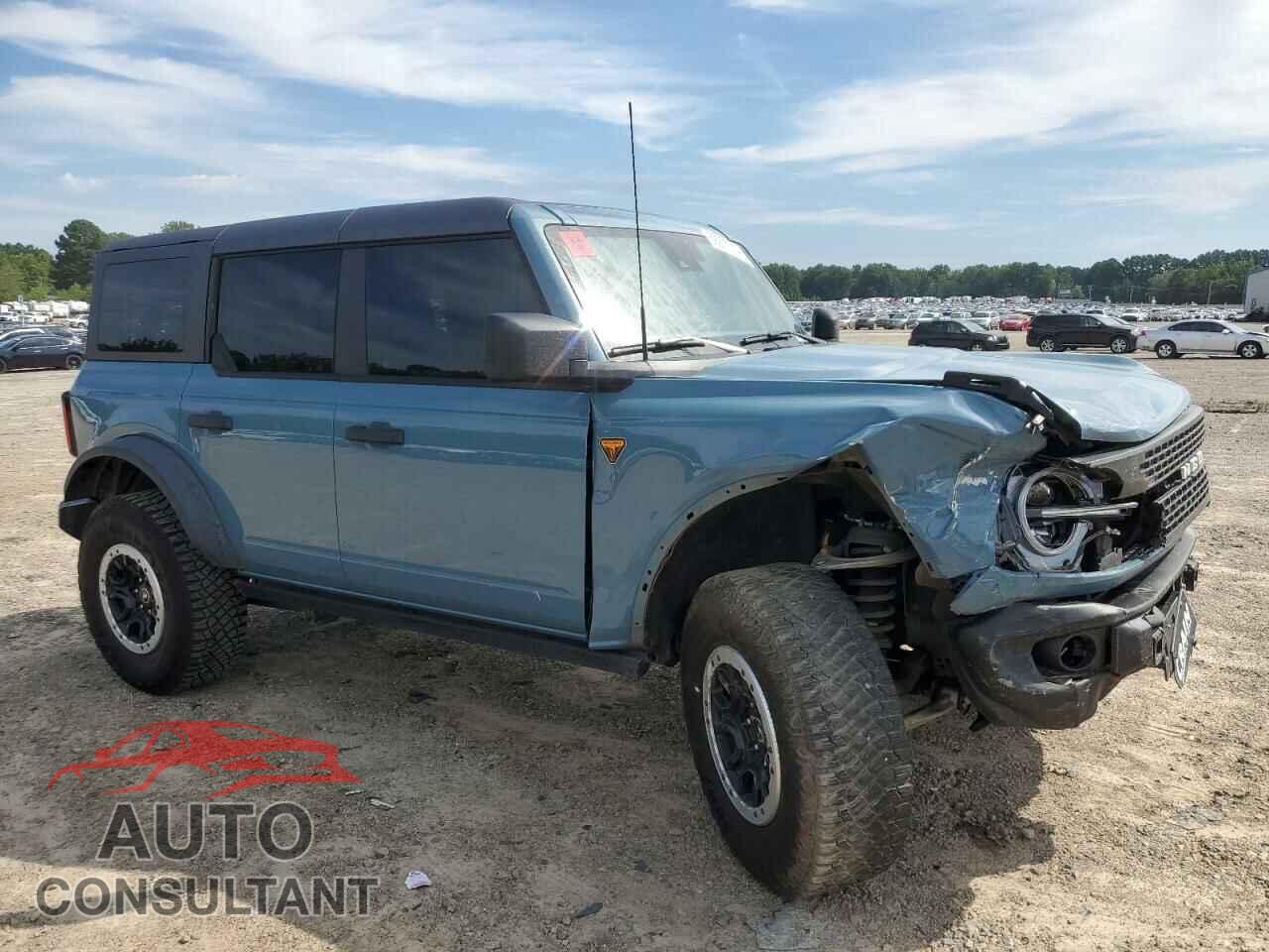 FORD BRONCO 2023 - 1FMEE5DH8PLB94303