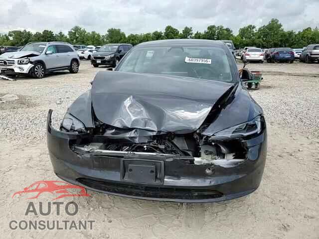 TESLA MODEL 3 2026 - 5YJ3E1EA4TF147630