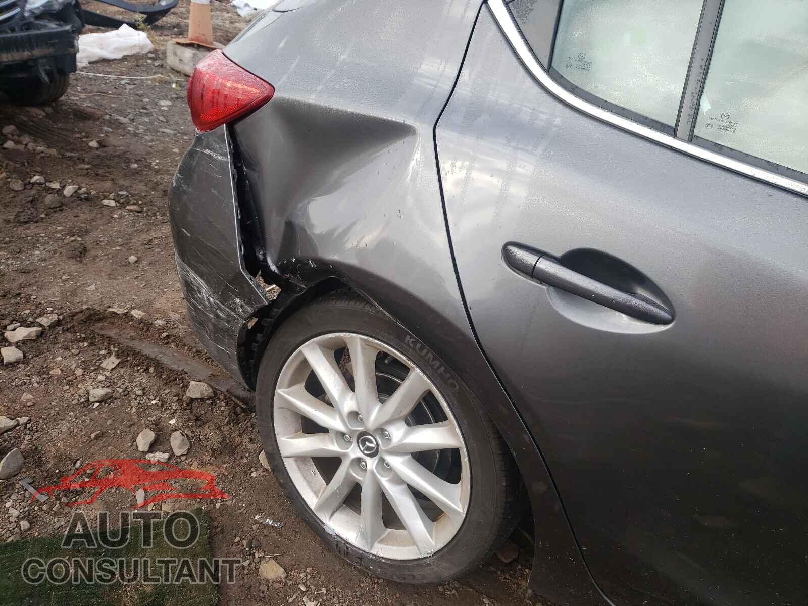 MAZDA 3 2017 - 3MZBN1L35HM142761