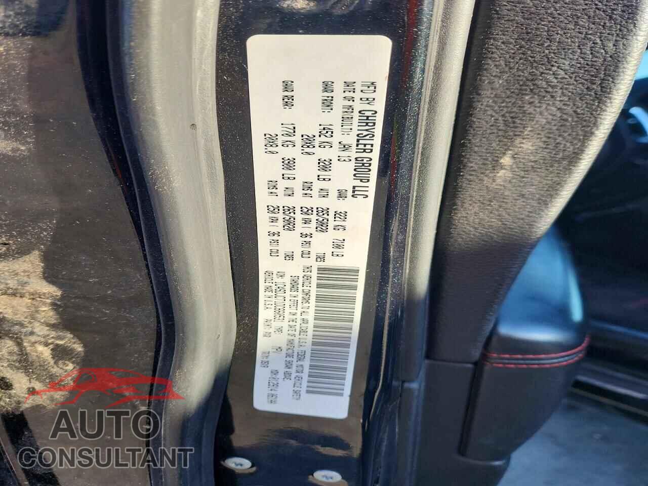 DODGE DURANGO 2013 - 1C4SDJCT1DC660531