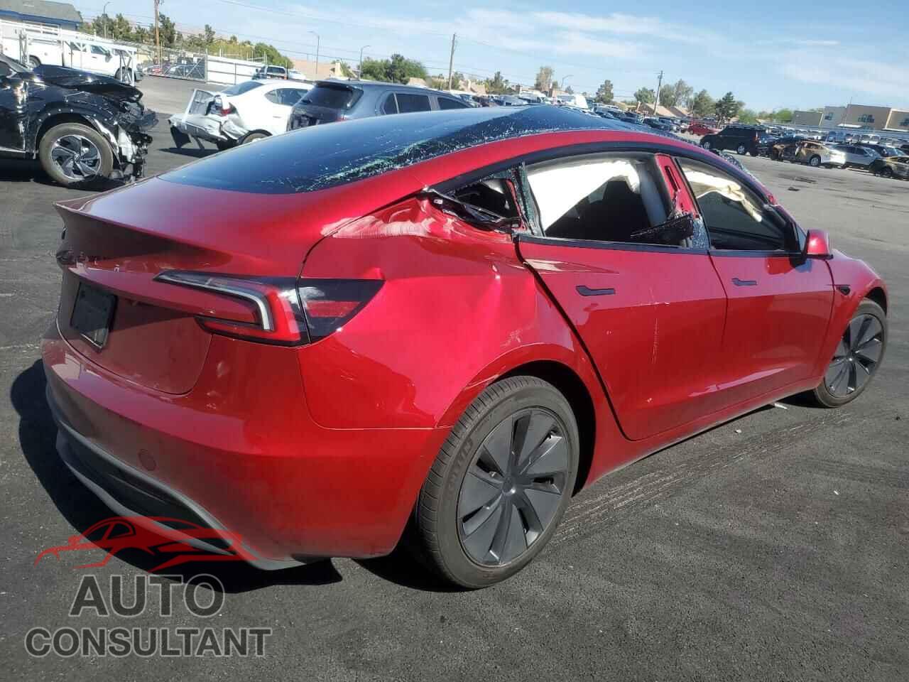 TESLA MODEL 3 2025 - 5YJ3E1EA5SF912147