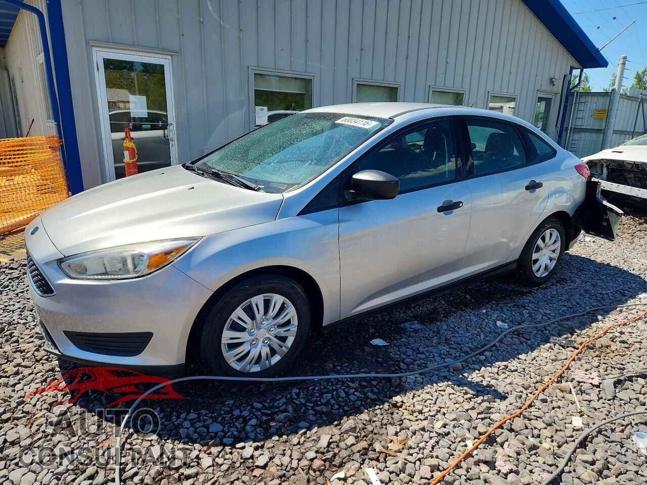 FORD FOCUS 2017 - 1FADP3E20HL307192