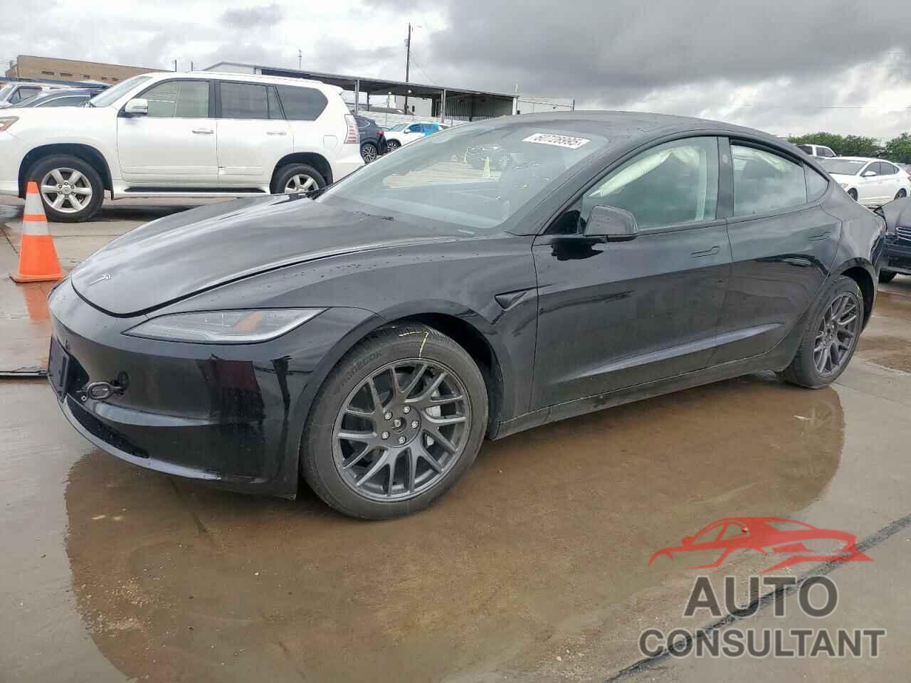 TESLA MODEL 3 2025 - 5YJ3E1EB0SF921606
