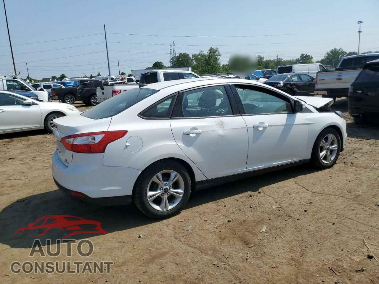 FORD FOCUS 2014 - 1FADP3F25EL419075