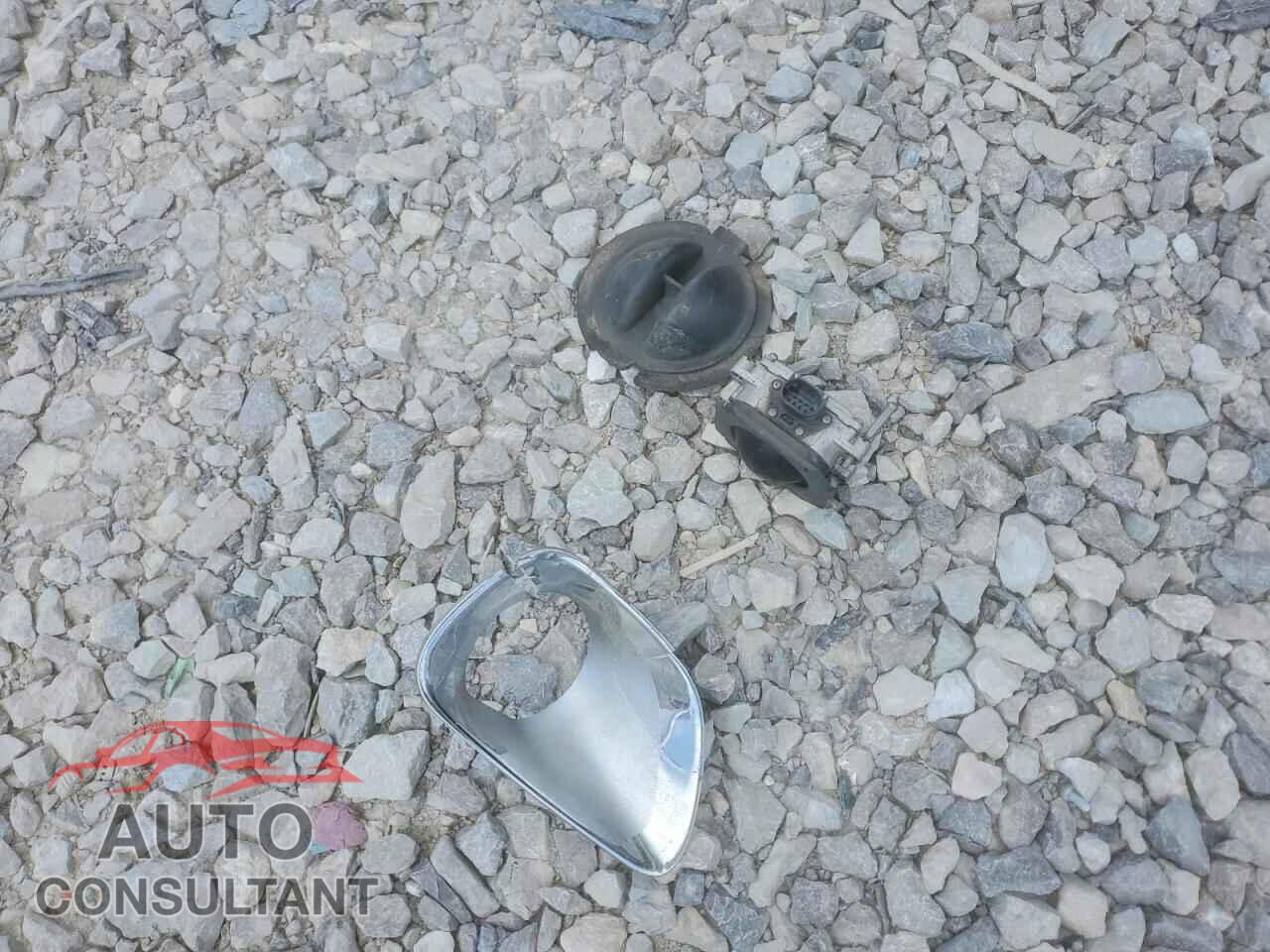 JEEP CHEROKEE 2013 - 1C4RJECT0DC596853