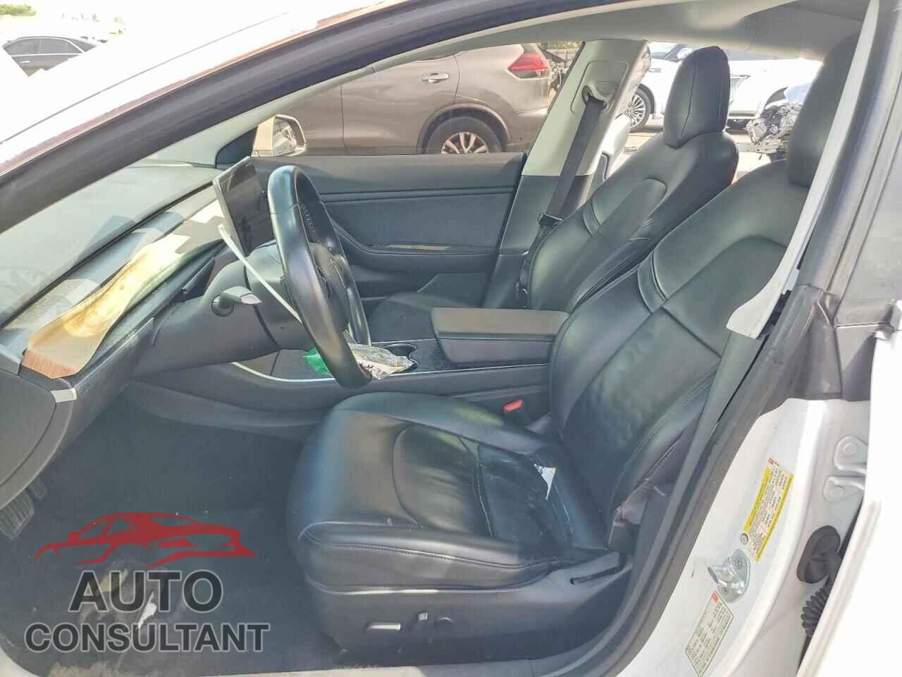 TESLA MODEL 3 2018 - 5YJ3E1EA7JF007505