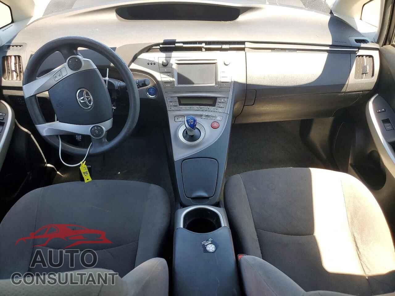 TOYOTA PRIUS 2014 - JTDKN3DU4E1752293