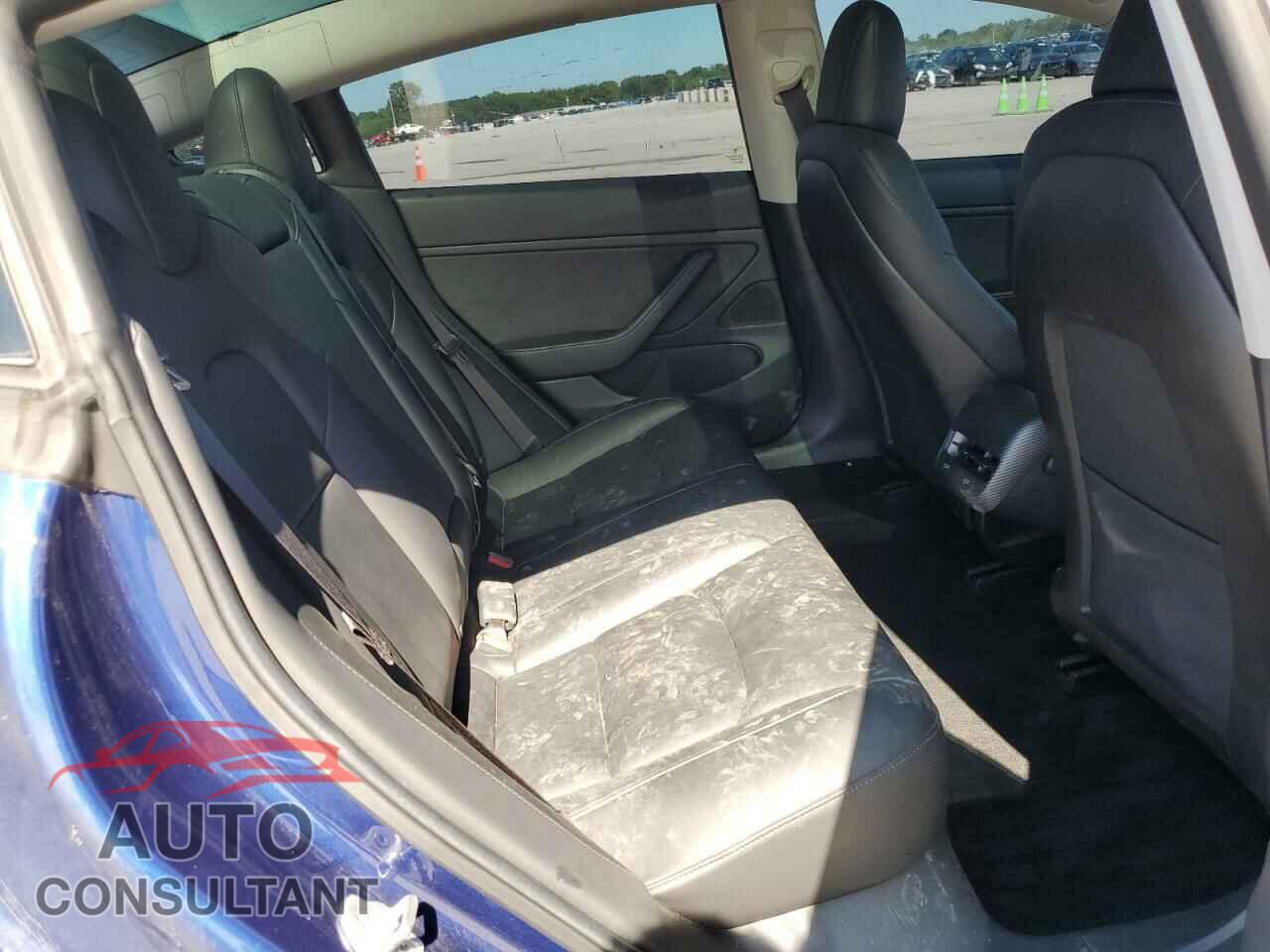 TESLA MODEL 3 2019 - 5YJ3E1EB4KF408598