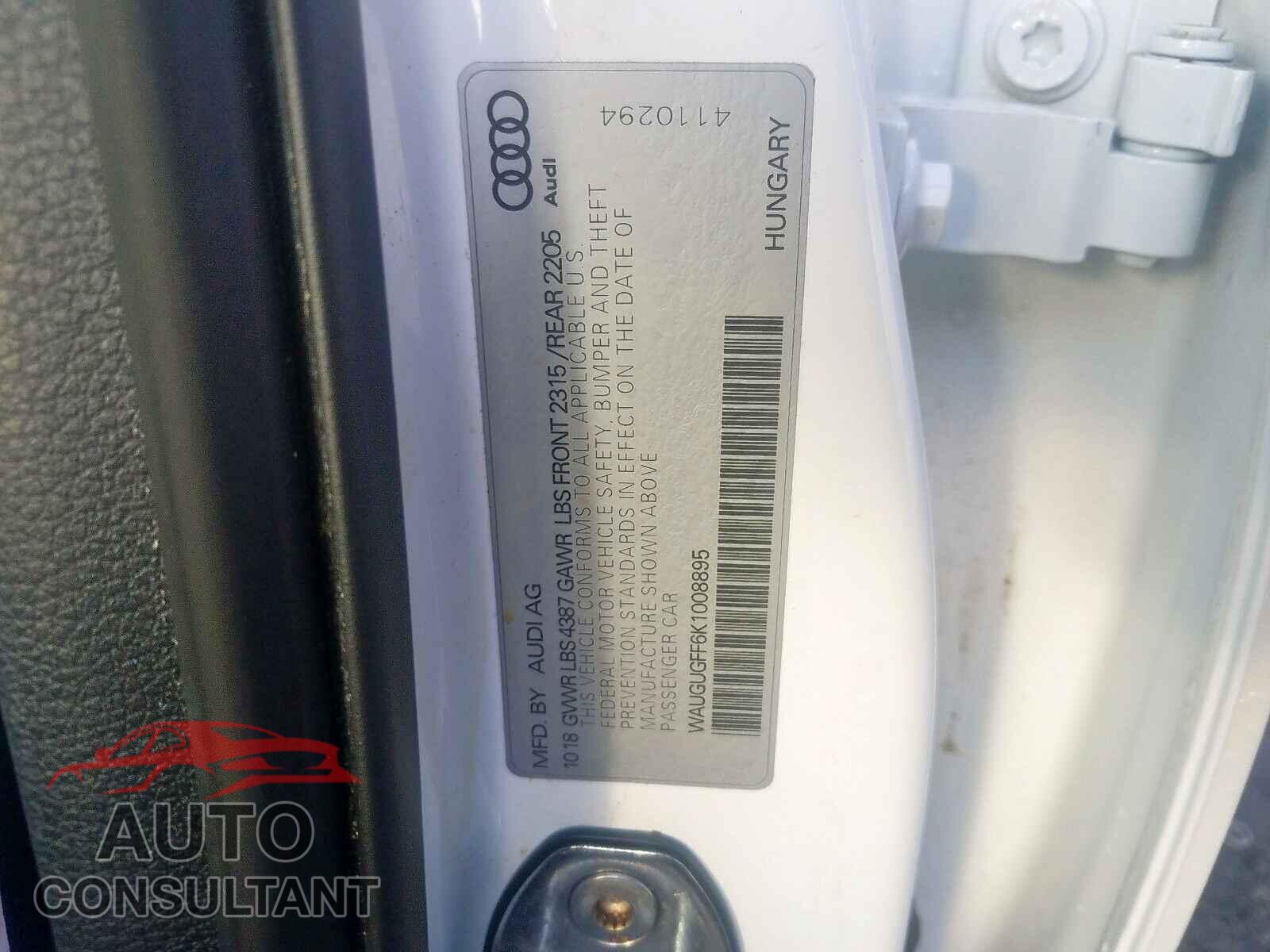 AUDI A3 2019 - WAUGUGFF6K1008895