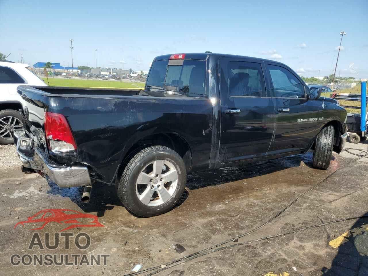 DODGE RAM 1500 2012 - 1C6RD7LTXCS343358