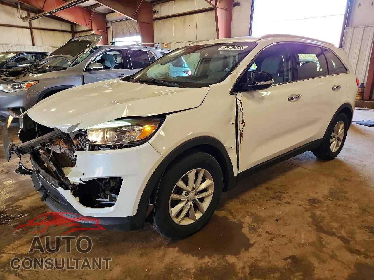 KIA SORENTO 2017 - 5XYPG4A39HG296037