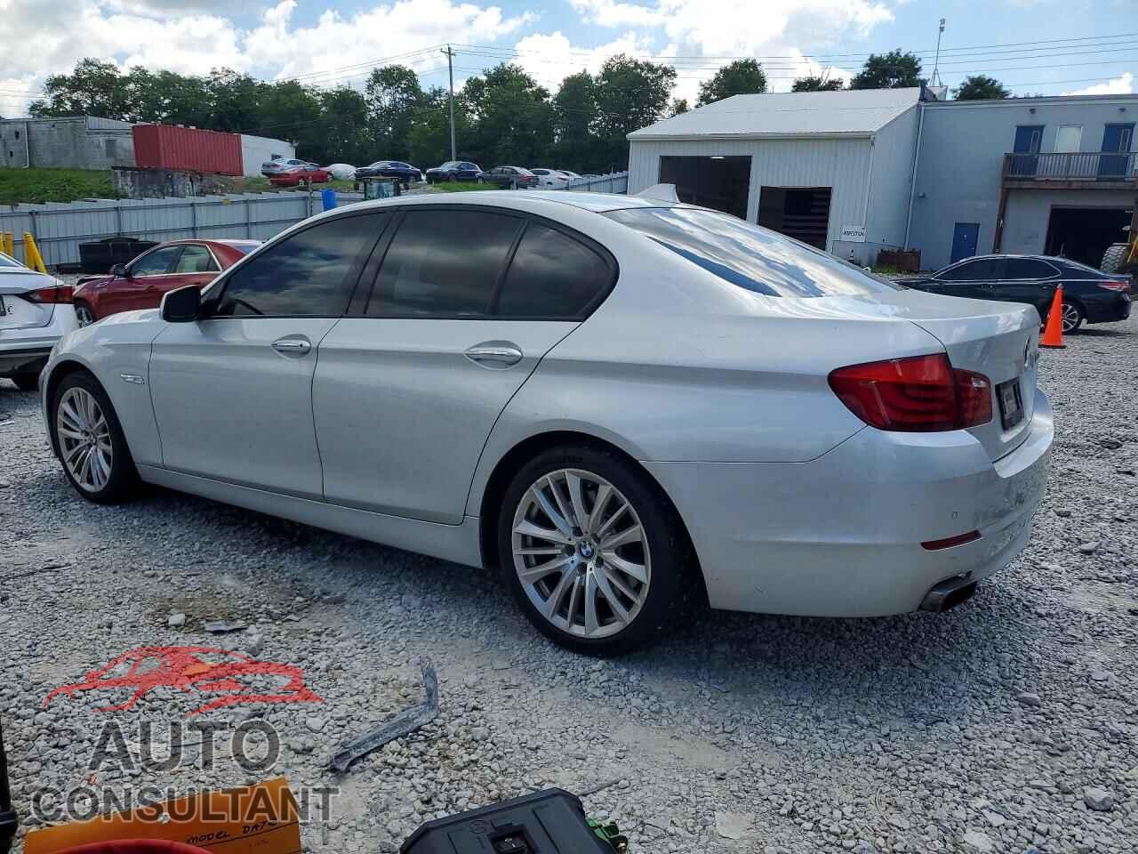 BMW 5 SERIES 2012 - WBAFR9C58CDV58409