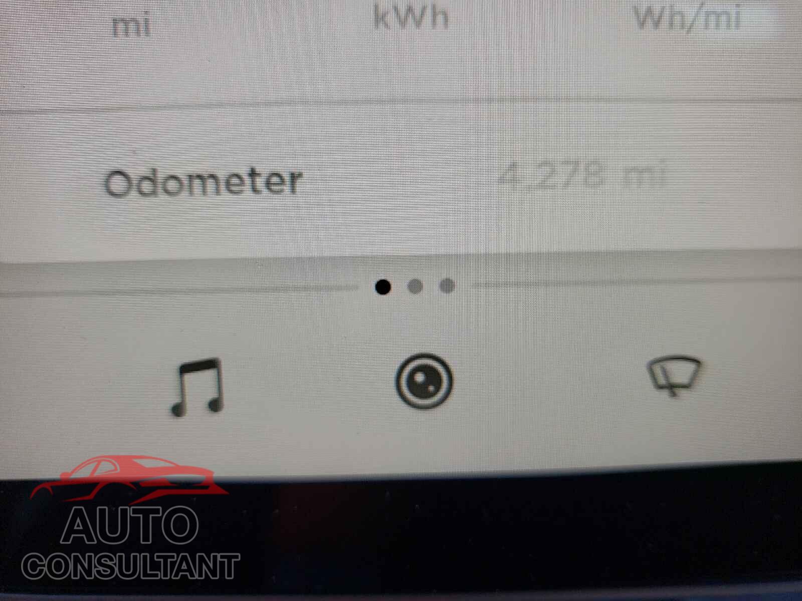 TESLA MODEL Y 2021 - 5YJYGDEEXMF204709