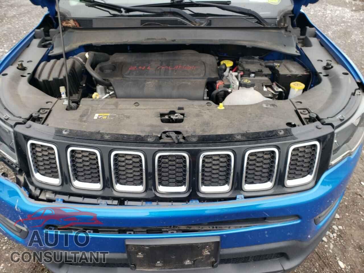 JEEP COMPASS 2018 - 3C4NJDBB1JT100136