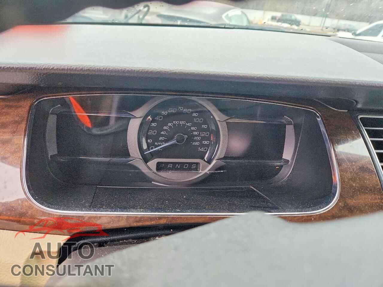 FORD TAURUS 2013 - 1FAHP2F81DG100747