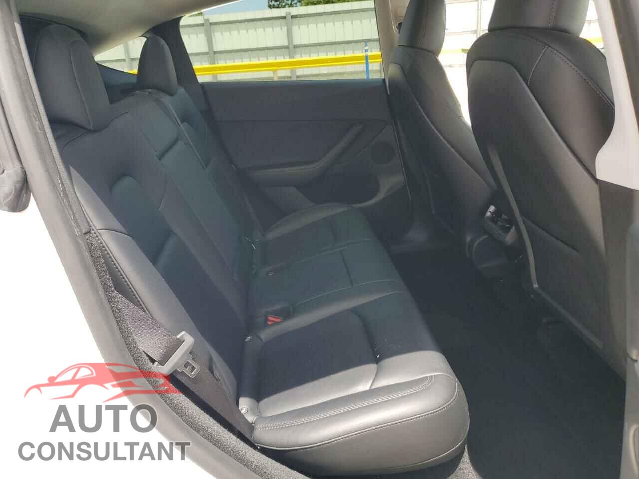 TESLA MODEL Y 2023 - 7SAYGDEF0PF762990