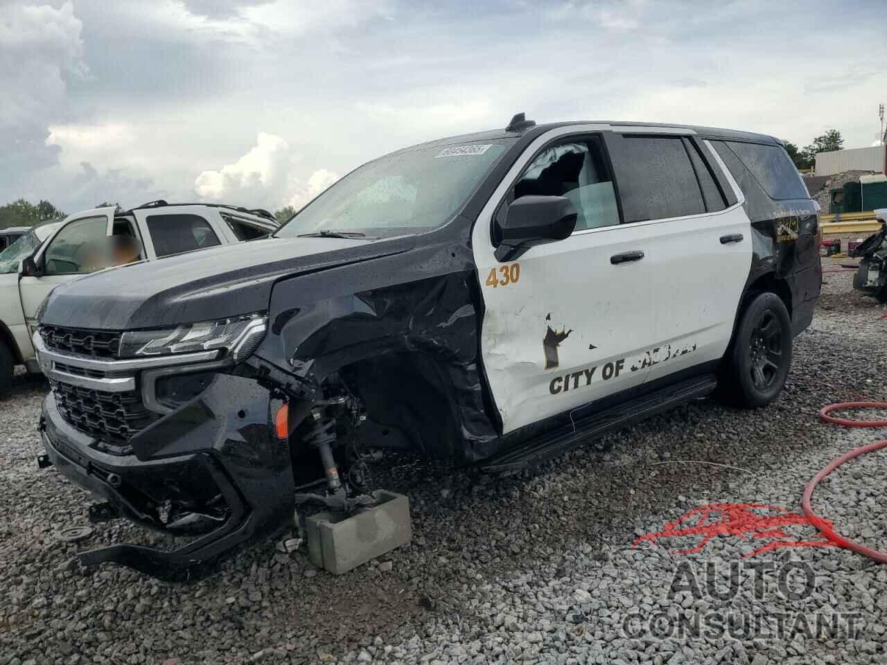 CHEVROLET TAHOE 2021 - 1GNSCLED0MR362867
