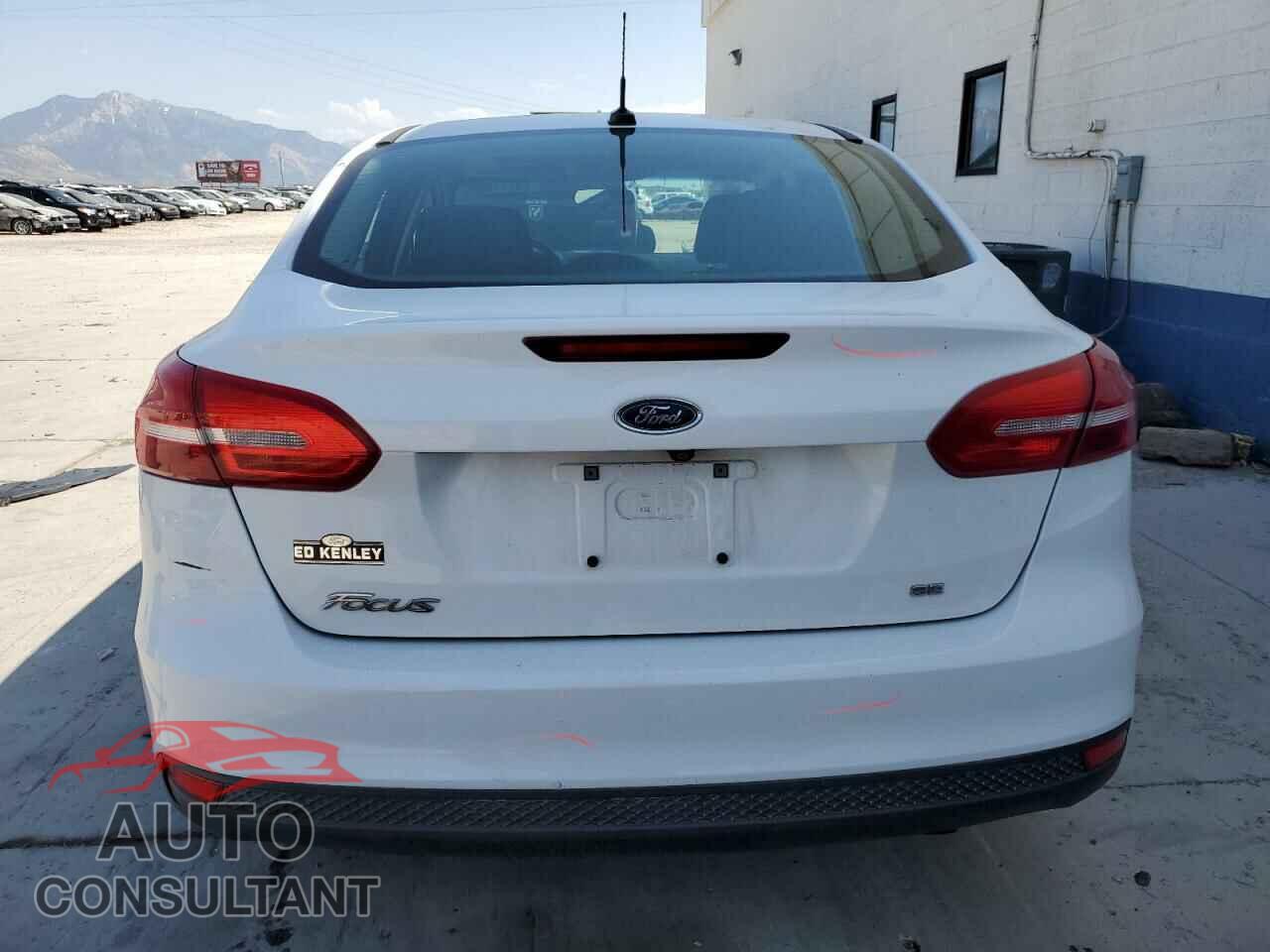 FORD FOCUS 2016 - 1FADP3F27GL283955