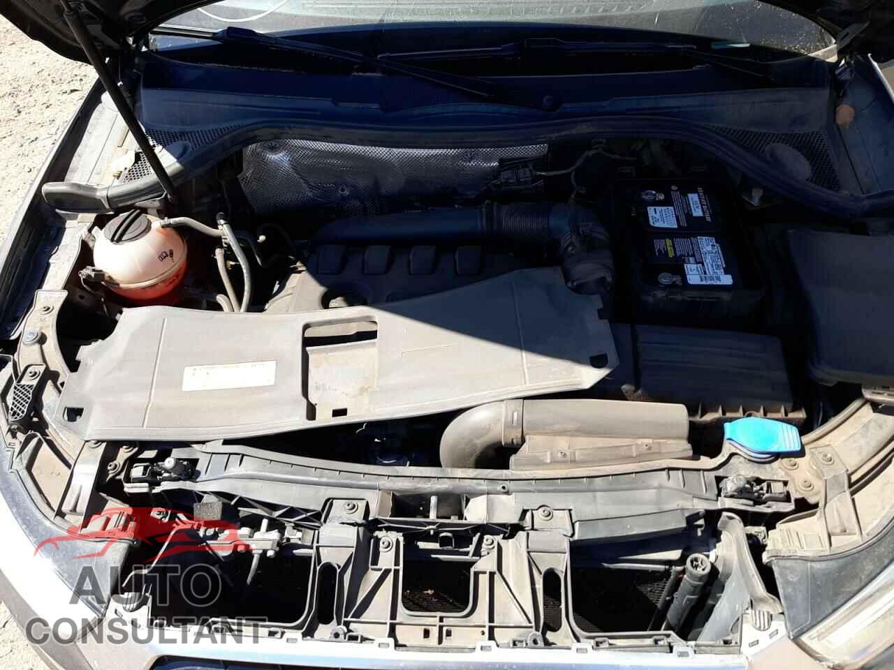 AUDI Q3 2018 - WA1BCCFS2JR004679