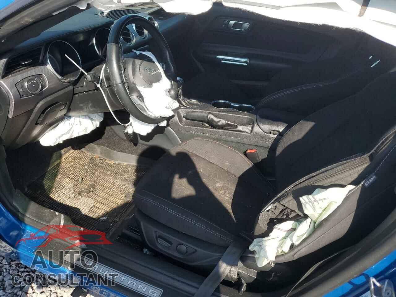 FORD MUSTANG 2020 - 1FA6P8CF9L5166924