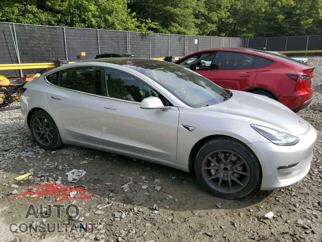 TESLA MODEL 3 2018 - 5YJ3E1EA8JF021932
