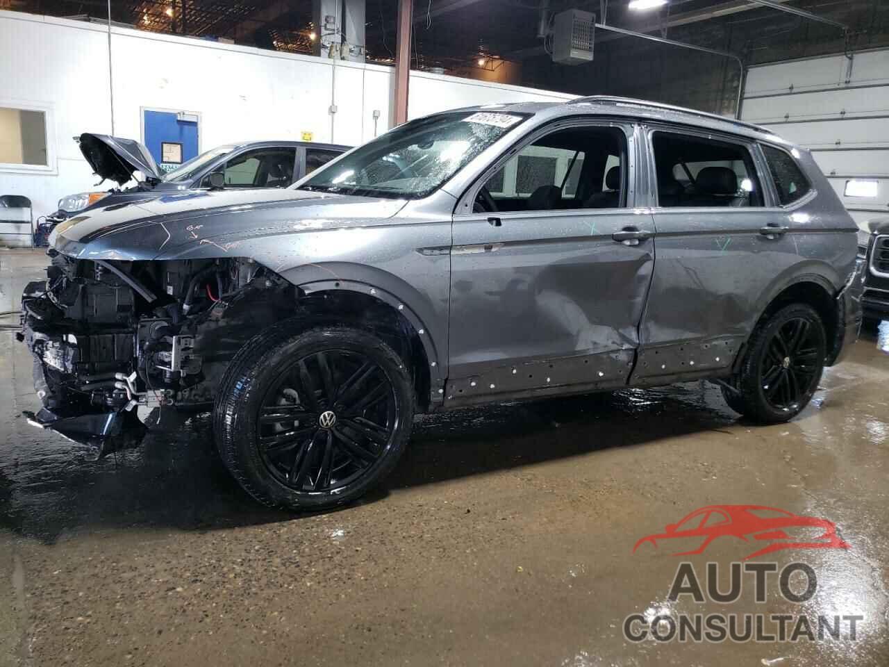 VOLKSWAGEN TIGUAN 2022 - 3VV8B7AX3NM152555