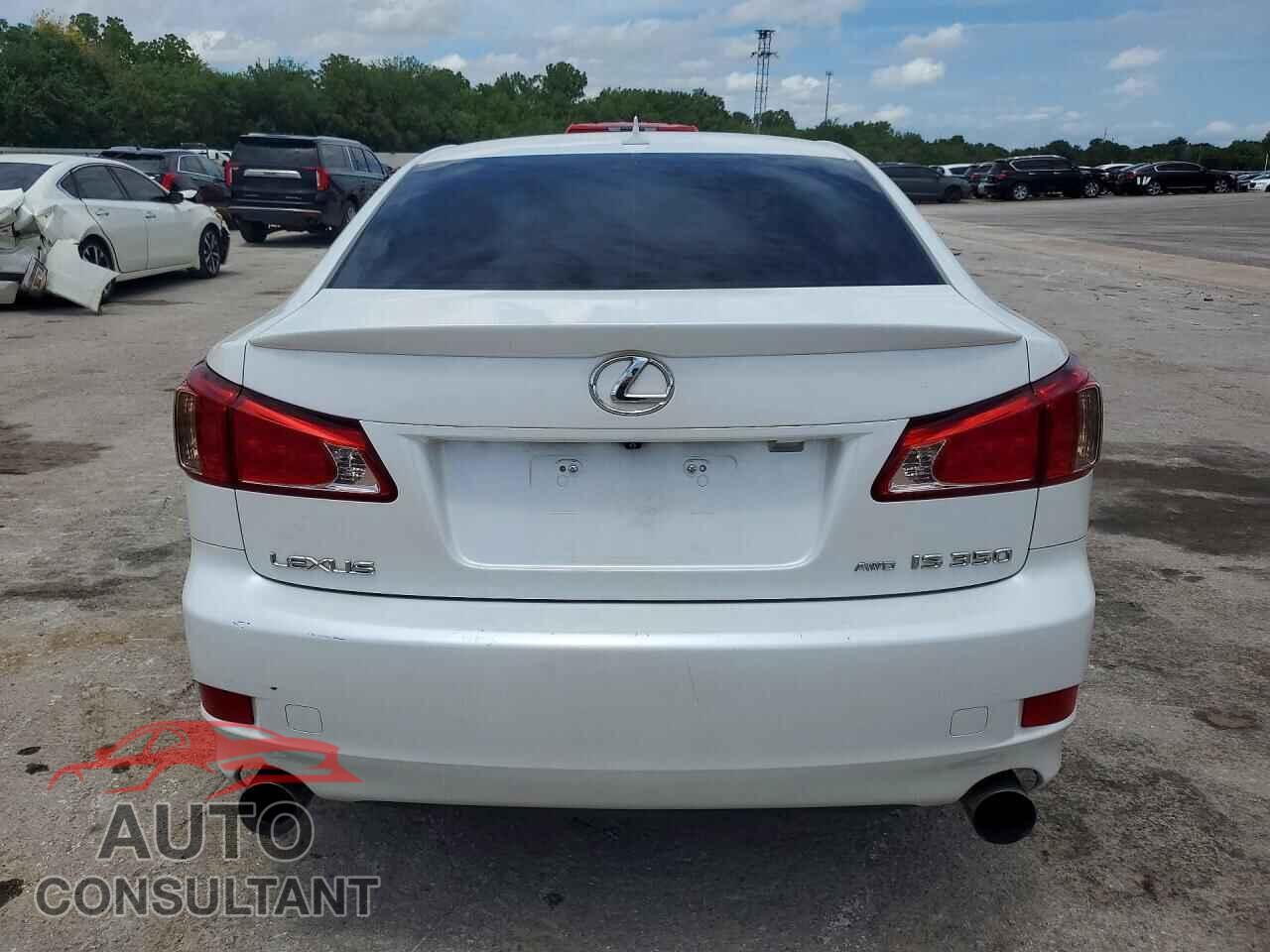 LEXUS IS 2011 - JTHCE5C20B5000464