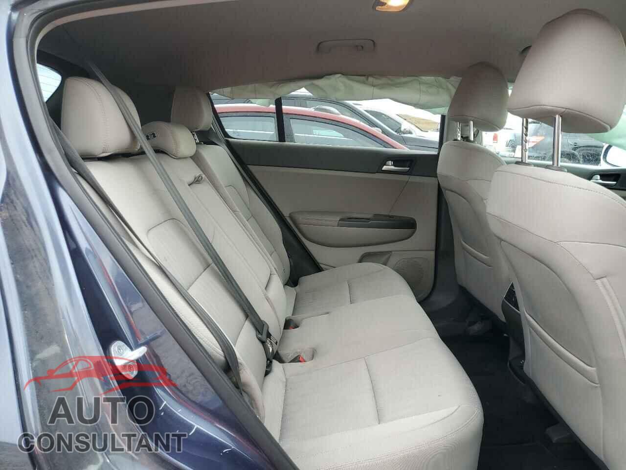 KIA SPORTAGE 2017 - KNDPMCAC9H7111100