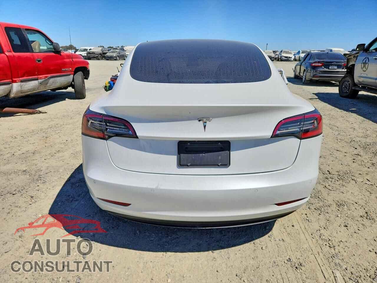 TESLA MODEL 3 2019 - 5YJ3E1EA1KF417749