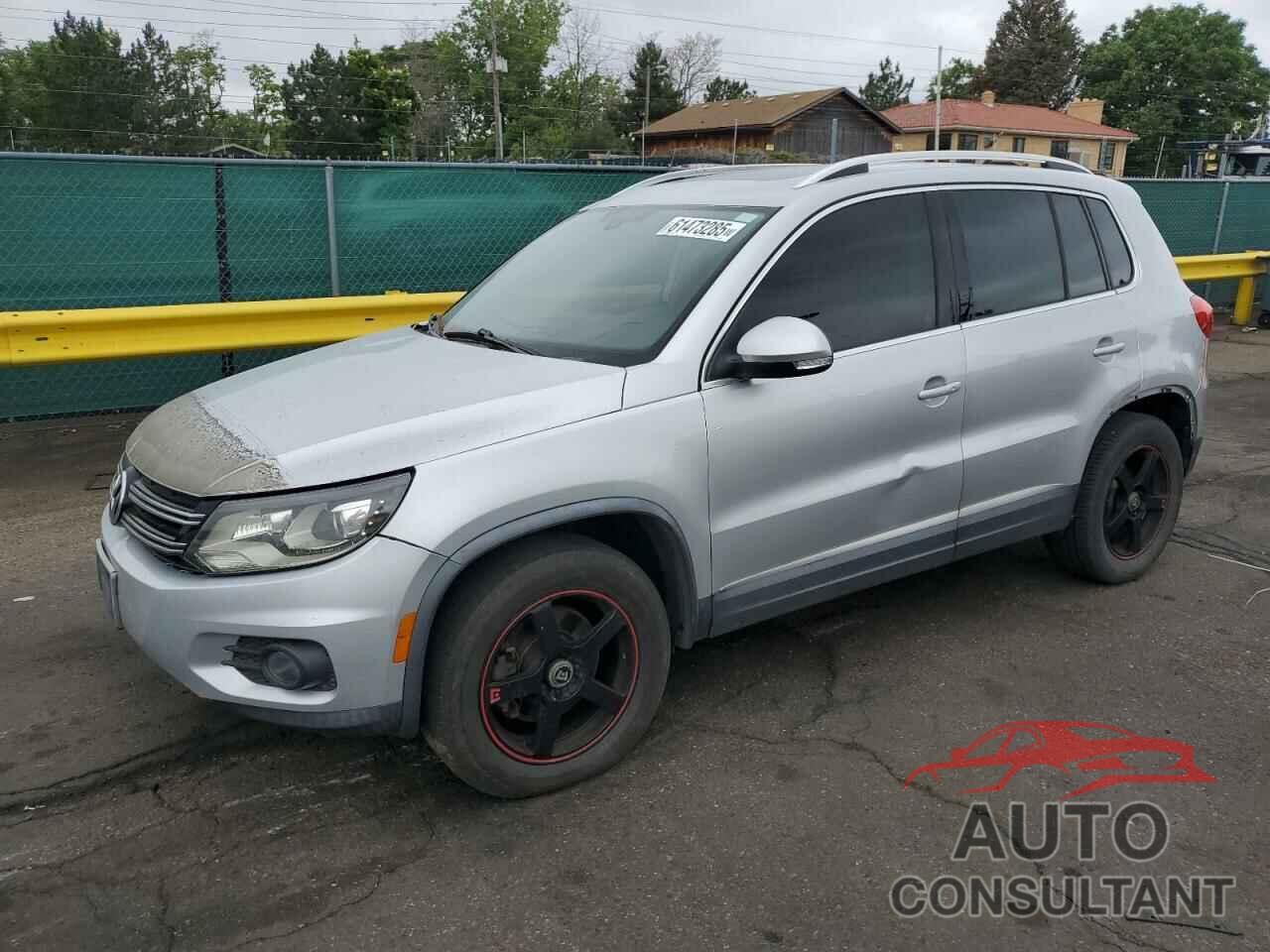 VOLKSWAGEN TIGUAN 2012 - WVGBV7AX4CW540656