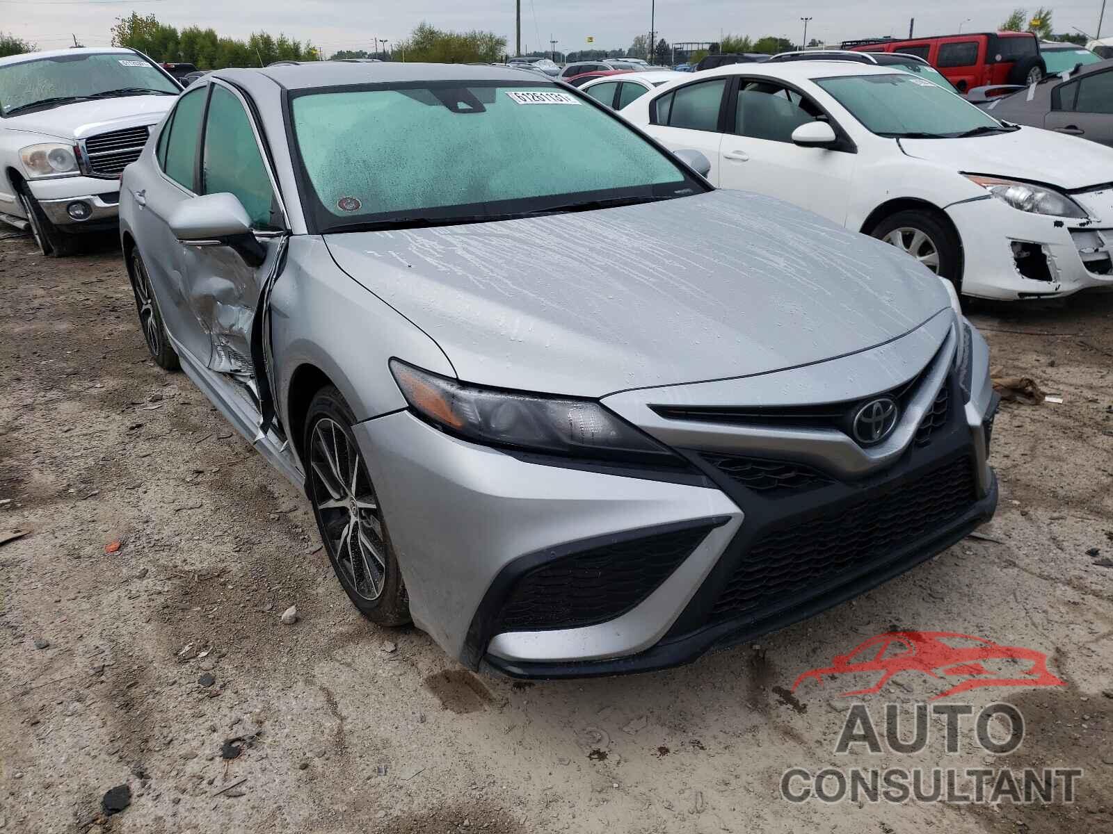 TOYOTA CAMRY 2021 - 4T1G11AK3MU488534