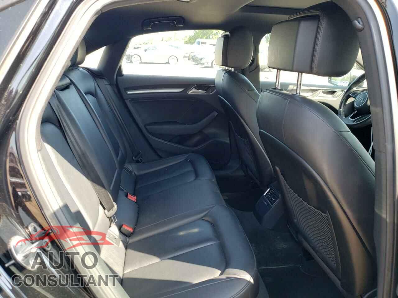AUDI A3 2017 - WAUAUGFF1H1037123