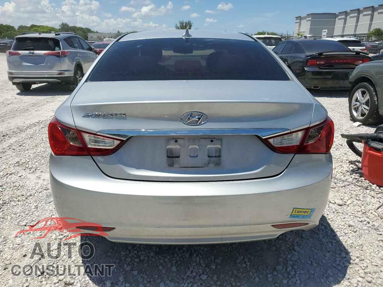 HYUNDAI SONATA 2013 - 5NPEB4AC3DH669162