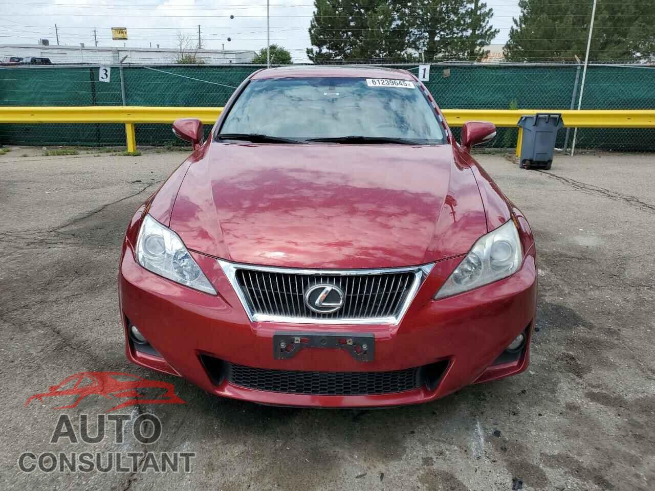 LEXUS IS 2012 - JTHCF5C21C5060140