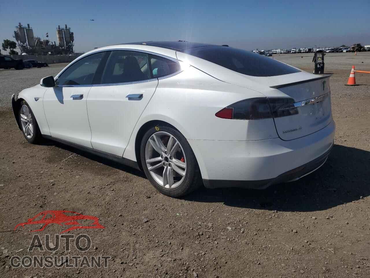 TESLA MODEL S 2012 - 5YJSA1DP0CFP01811