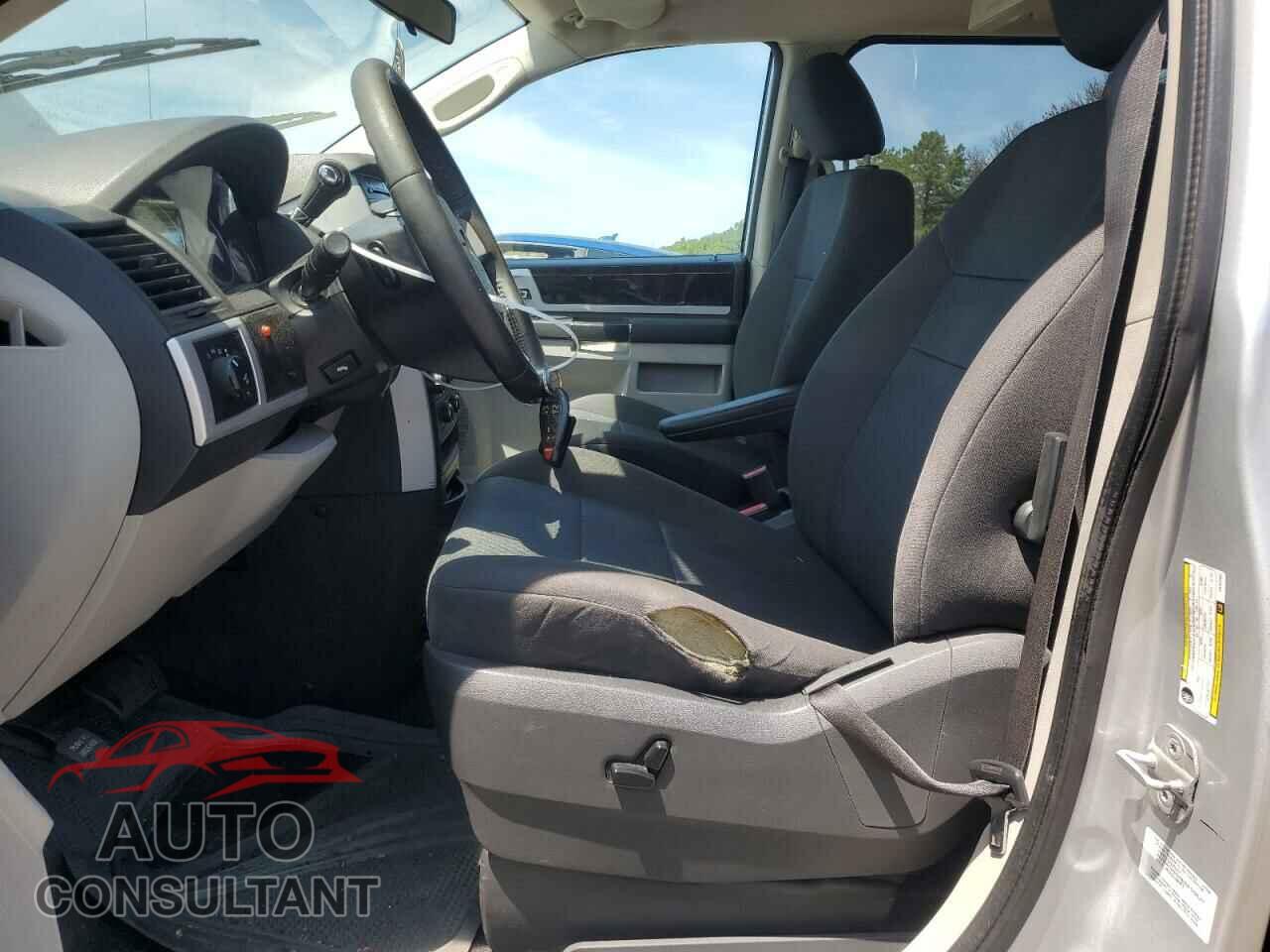 DODGE CARAVAN 2010 - 2D4RN5D13AR154592