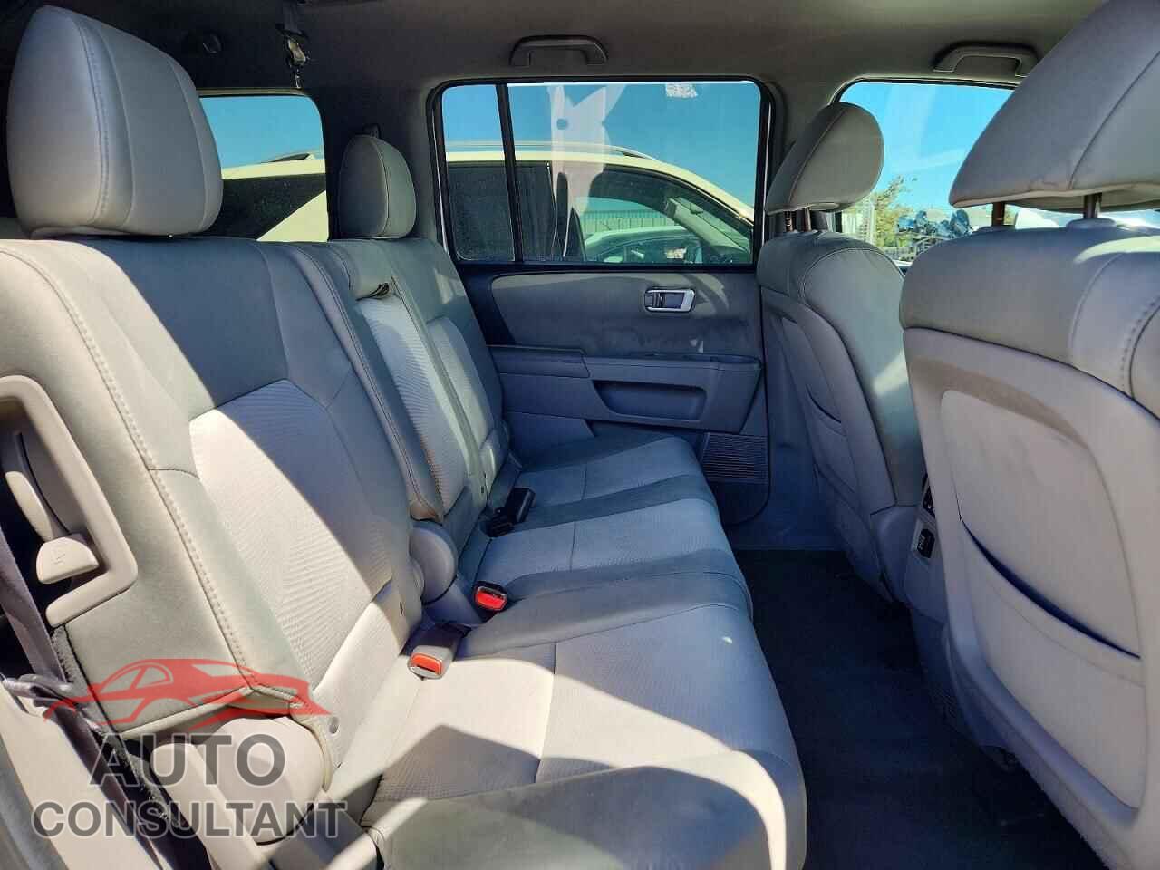 HONDA PILOT 2012 - 5FNYF3H26CB032529