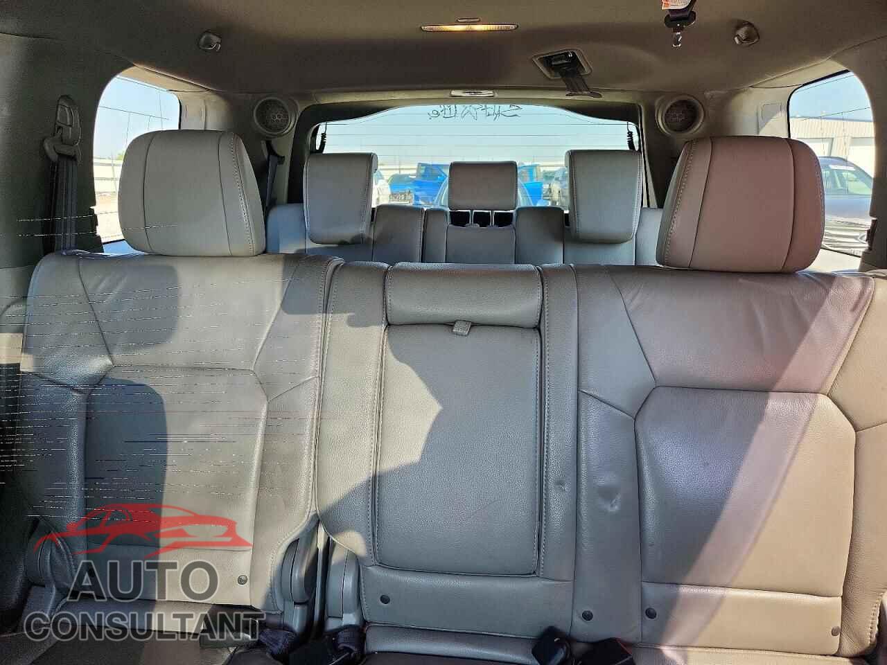 HONDA PILOT 2013 - 5FNYF4H92DB016056